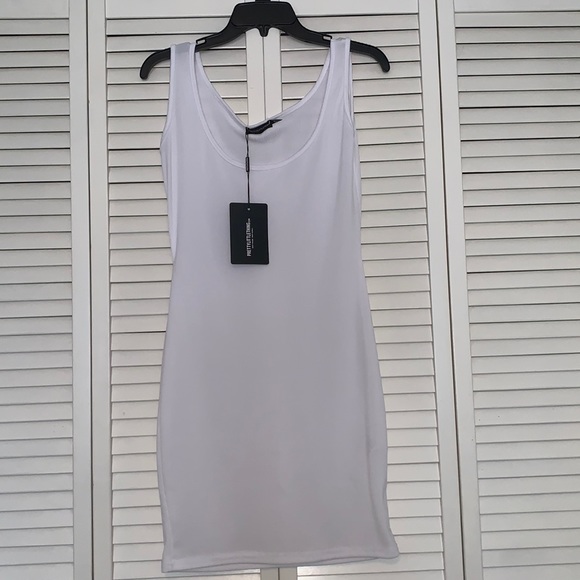 White Scoop Neck Bodycon / Fitted Dress - Picture 2 of 3